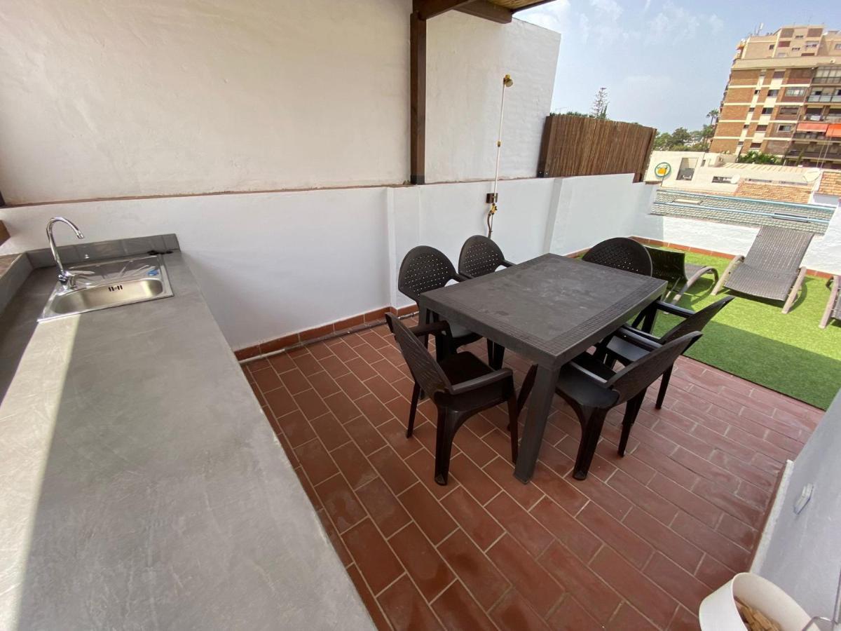 Blue Beach House Atico Con Terraza Málaga Exteriör bild